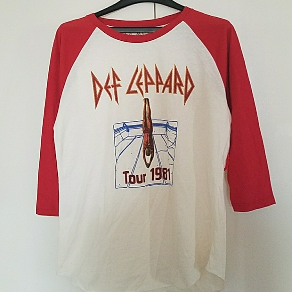 def leppard baseball tee